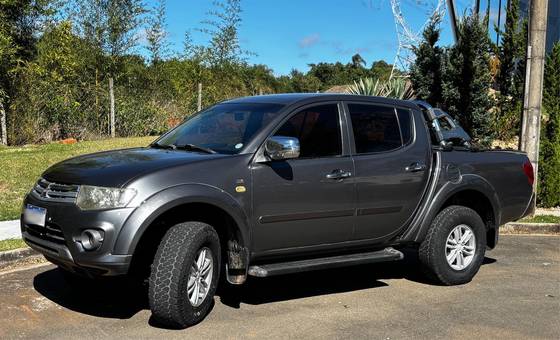 MITSUBISHI L200 TRITON 3.2 HPE 4X4 CD 16V TURBO INTERCOOLER DIESEL 4P AUTOMÁTICO MITSUBISHI L200 TRITON 3.2 HPE 4X4 CD 16V TURBO INTERCOOLER DIESEL 4P AUTOMÁTICO